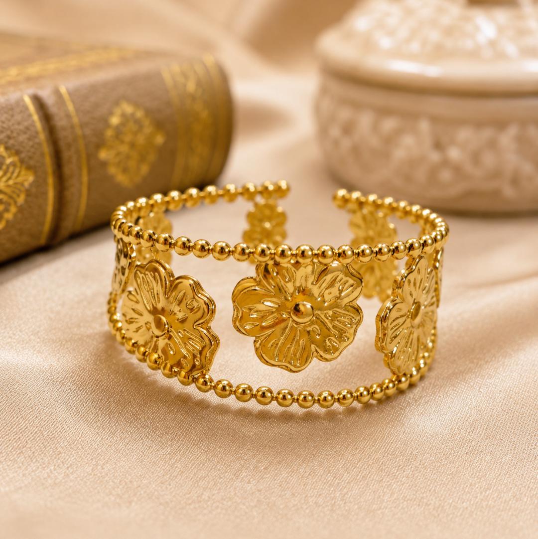 Hand cuff Anti tarnish Bracelet