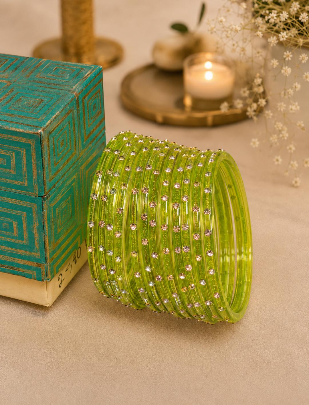Single stone Glass Bangle (Set of 12)