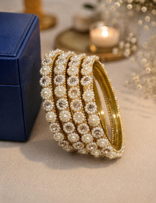 White Pearl Golden Glass Bangle